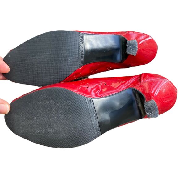 VTG Magdesians CA Red Tassels‎ Eyelet Shiny Leather Pumps sz 7.5M Heels - Picture 8 of 8